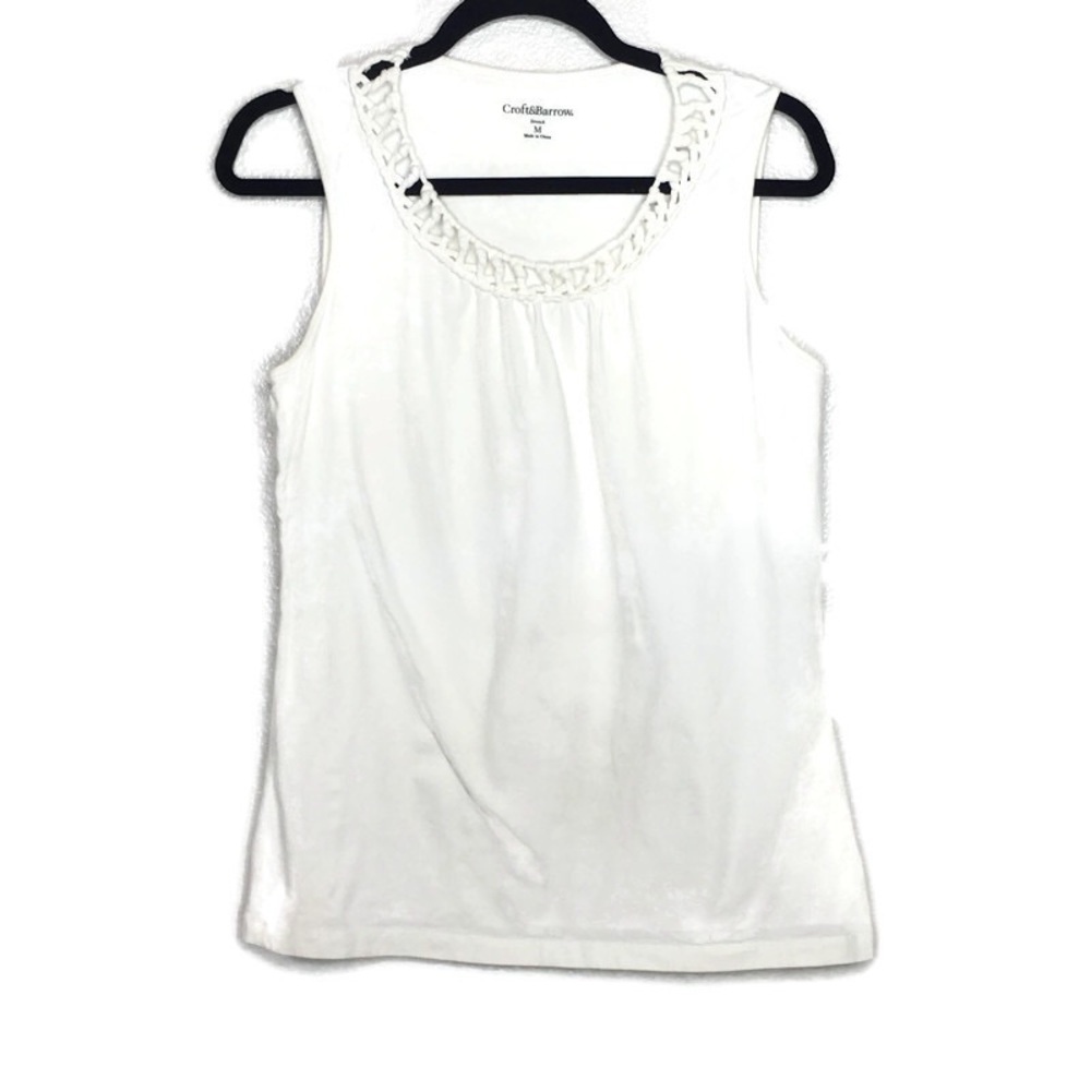 3/$20 Croft and Barrow White Tank Top
